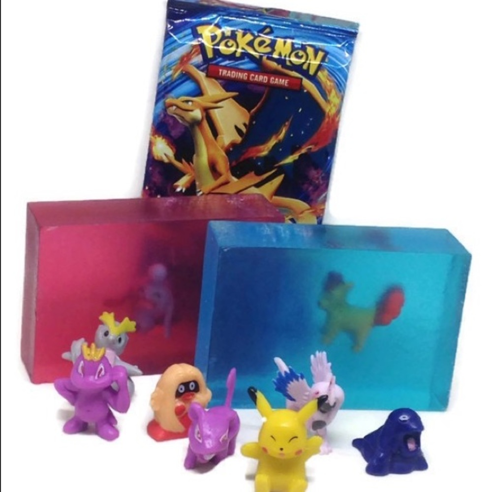 Kids Soap with P0kemon Clear Soap with Toy Inside
